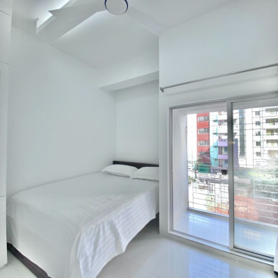 two-room-furnished-serviced-apartment-rent-big-0