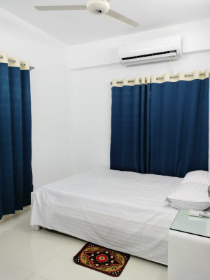 rent-serviced-2-bed-room-flat-for-a-comfortable-stay-in-dhaka-big-0
