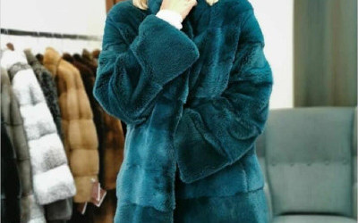 Women's Natural Mink Fur Coats - Warren